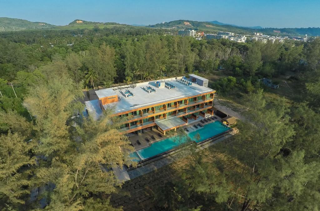 Coriacea Beachfront Boutique Phuket Resort - Sha Plus Maikhau-part Kültér fotó