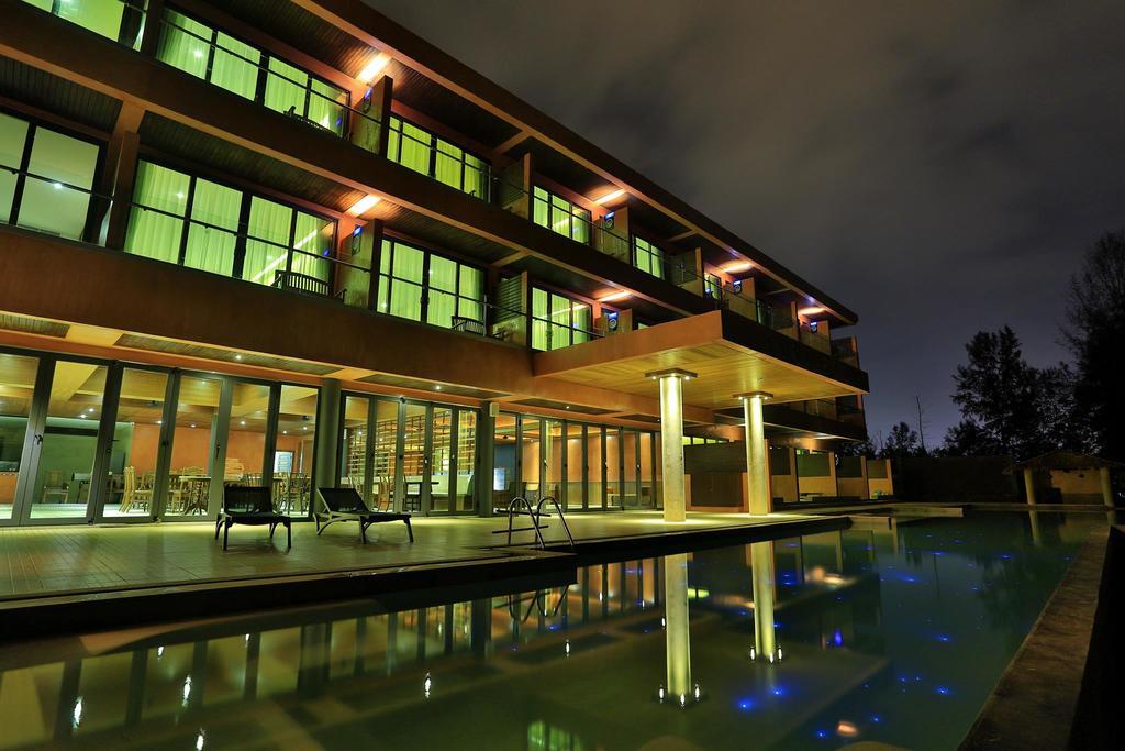 Coriacea Beachfront Boutique Phuket Resort - Sha Plus Maikhau-part Kültér fotó