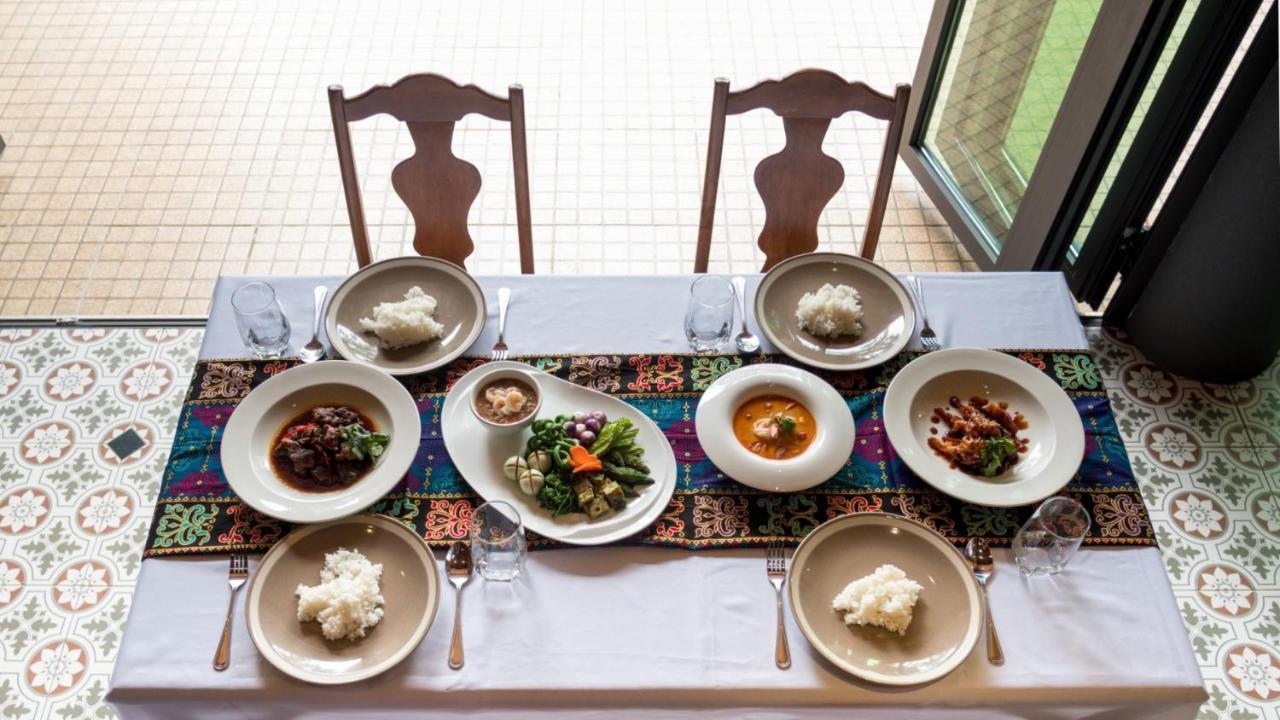 Coriacea Beachfront Boutique Phuket Resort - Sha Plus Maikhau-part Kültér fotó