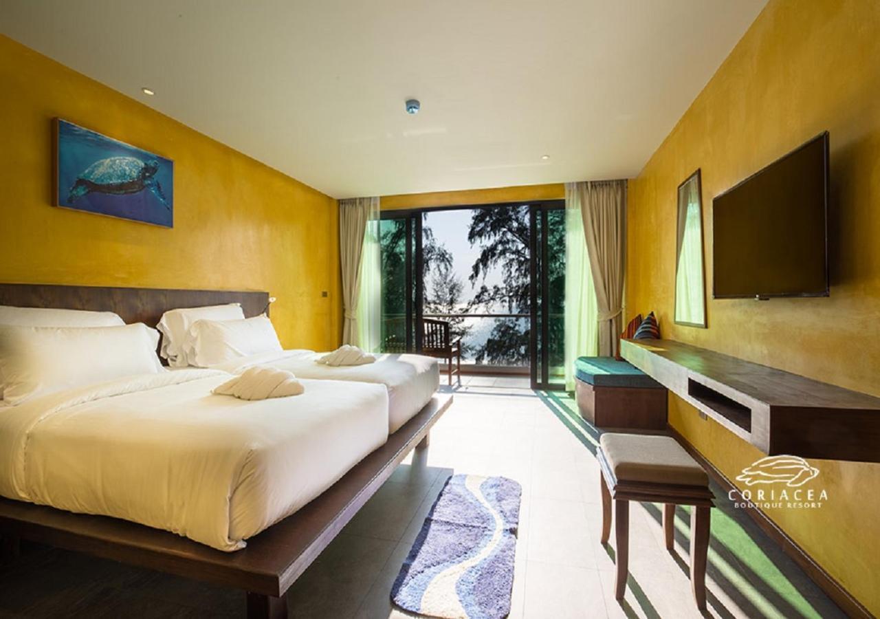Coriacea Beachfront Boutique Phuket Resort - Sha Plus Maikhau-part Kültér fotó